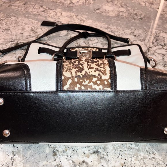 COPY - Michael Kors Purse - Hamilton Cow Print - Picture 5 of 14